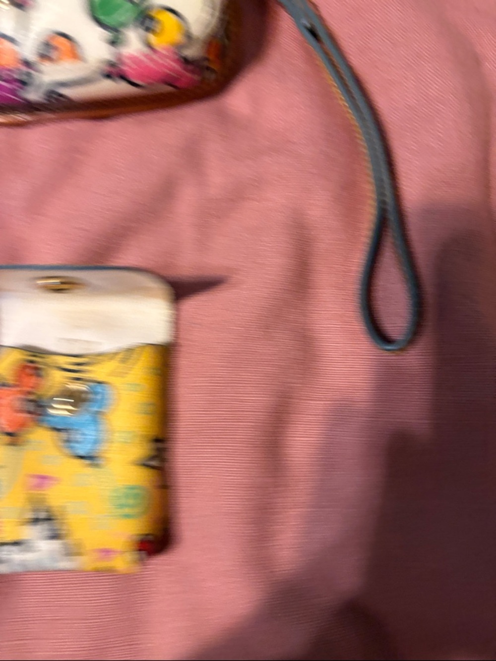 Mini Wristlet Wallet in Multicolor Balloon Print Dooney and Bourke - Picture 6 of 6